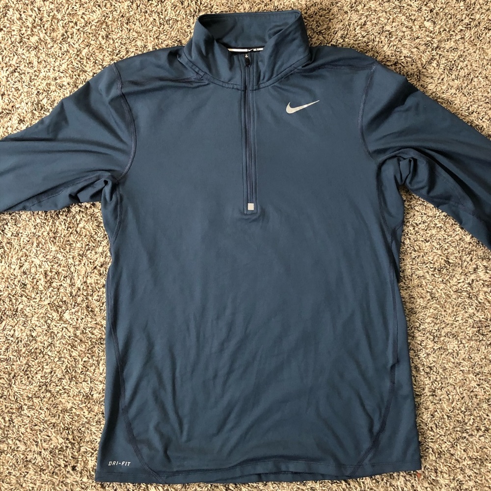 ‼️ Nike Dri-fit pullover ‼️